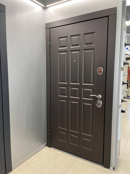 Входная дверь Монако